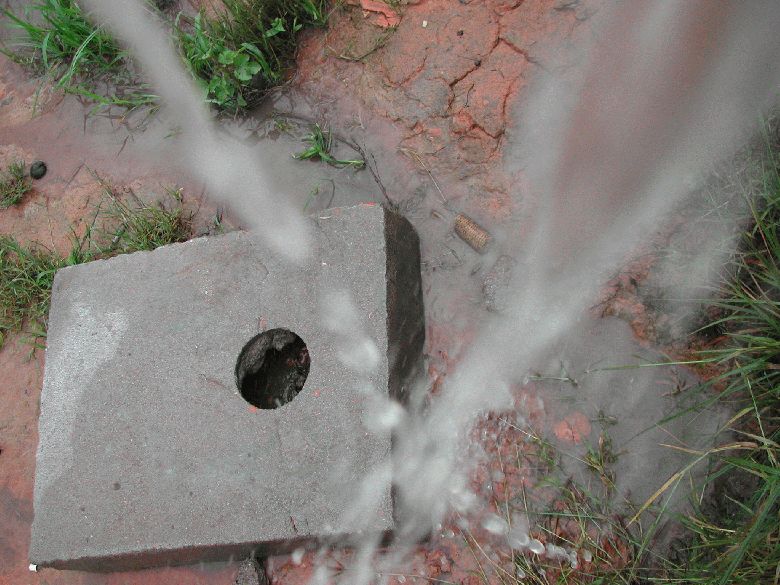 Wasserhahn vor meinem Haus