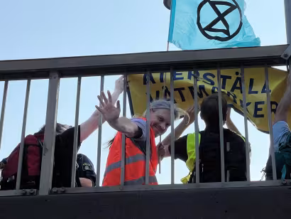 17.08.2022 - Christian Bläul mit Återställ Våtmarker & Extinction Rebellion Schweden in Stockholm. Foto: Der Pilger